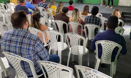 OUVIDORIA GERAL REÚNE REDE OUVIR MUNICIPAL PARA LANÇAMENTO DO RANKING DE EFETIVIDADE “ARACATI OUVE” E TREINAMENTO DE FLUXOS INTERNOS